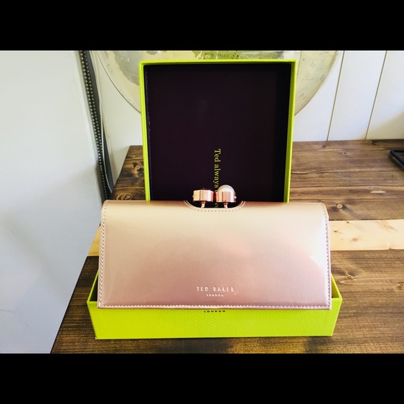❣️Ted Baker - Rose Gold Wallet - ❣️ - Picture 2 of 5